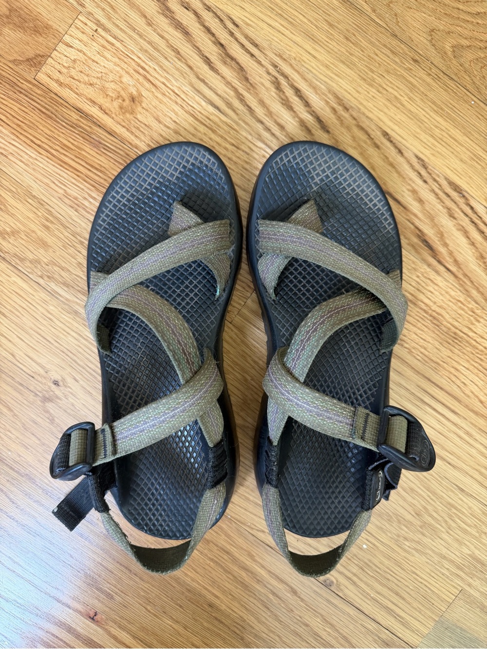 Chacos women size 8
